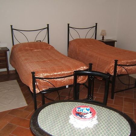 Bel Sit Apartman Bologna Szoba fotó